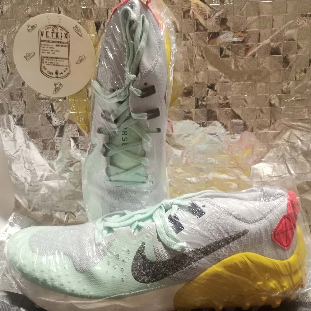 Sz 11.5 - Nike Wildhorse 6 "Spruce Aura"